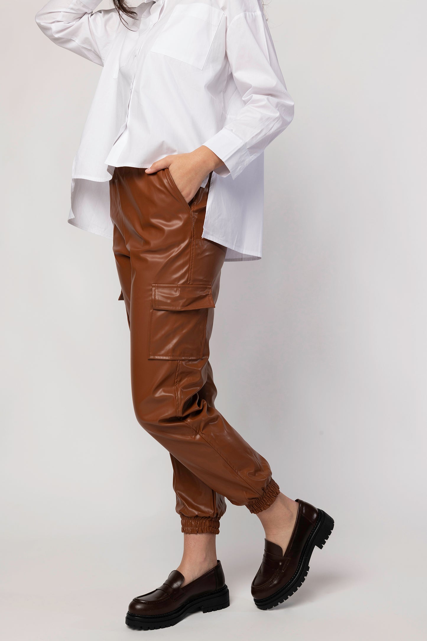 Jansen faux leather cargo pants